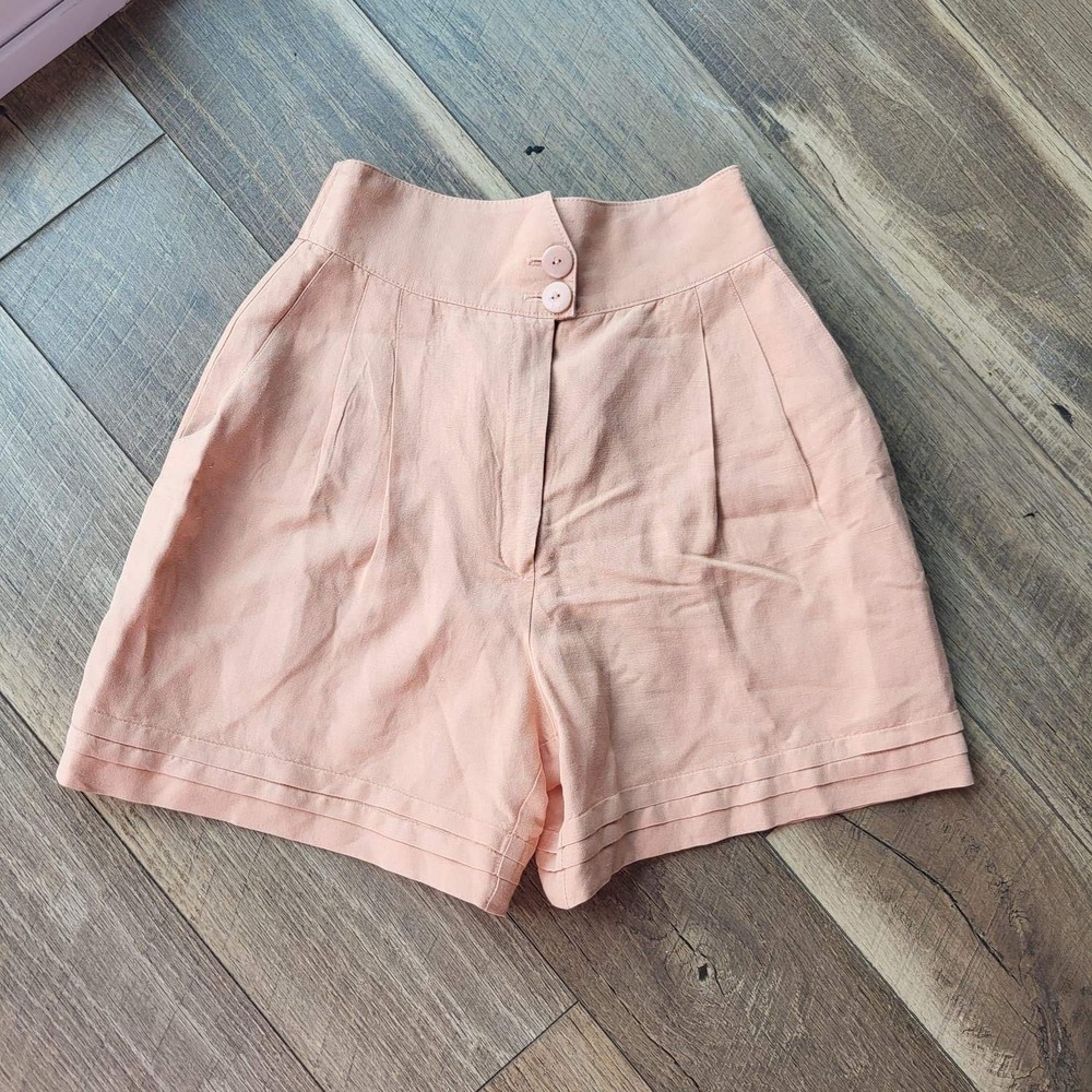 vintage Platinum Peach Linen Blend High Waisted Pleated Shorts Size 6 Elegant